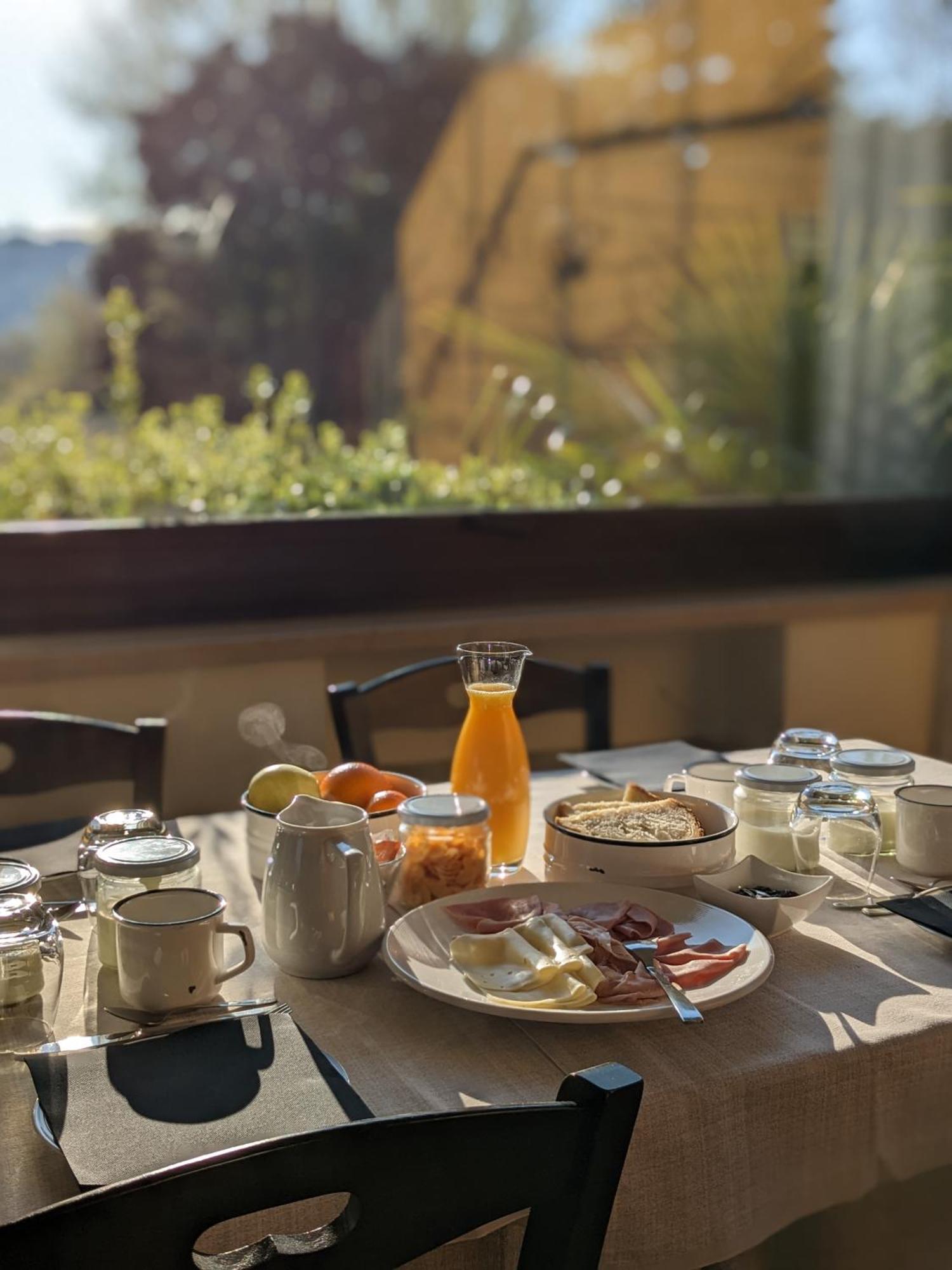 Отель Ristorante Le Rasole Гарда Экстерьер фото